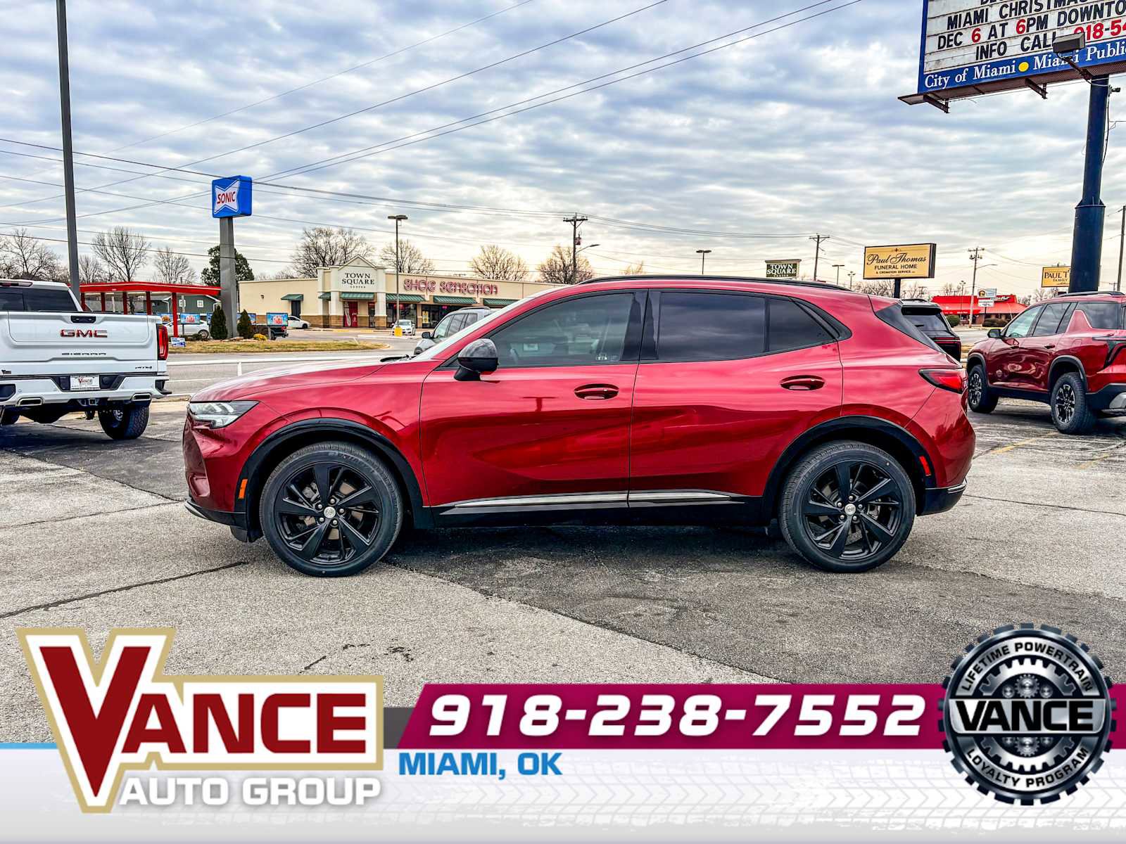 Used 2021 Buick Envision Essence w/ Technology Package I image 4