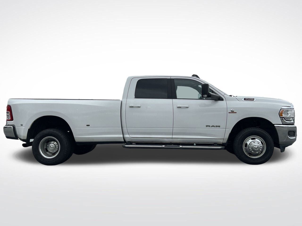 Used 2021 RAM 3500 Big Horn image 32