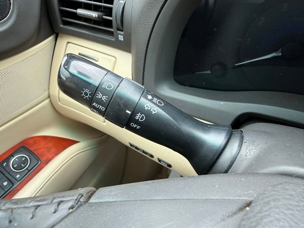 Used 2012 Lexus RX 350 FWD w/ Premium Pkg image 19