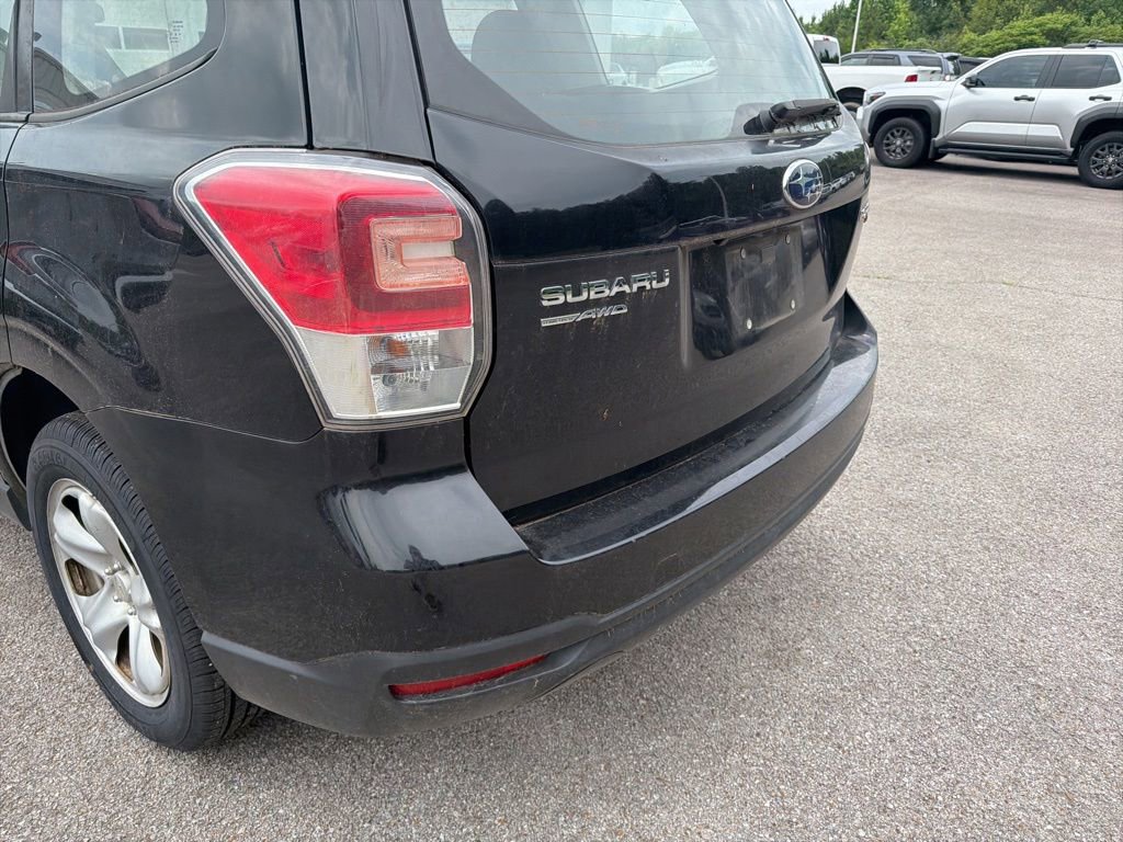 Used 2018 Subaru Forester 2.5i AWD/4WD image 9
