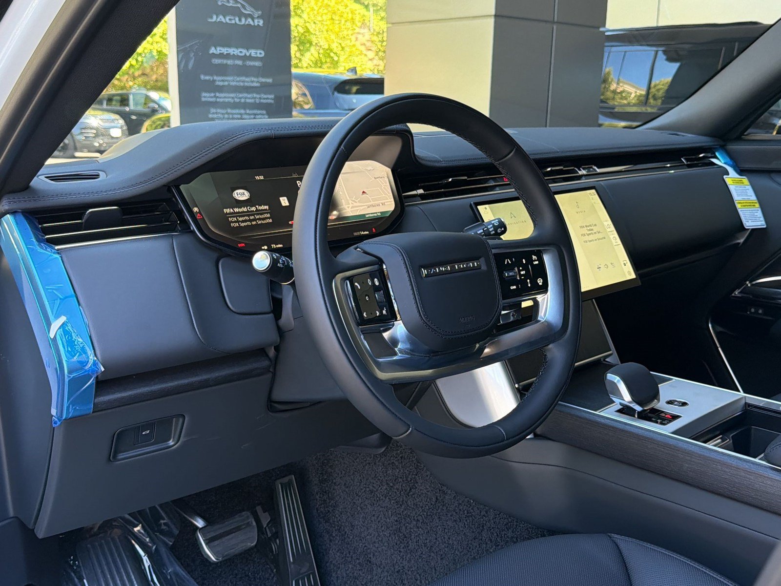 New 2026 Land Rover Range Rover SE AWD/4WD image 4