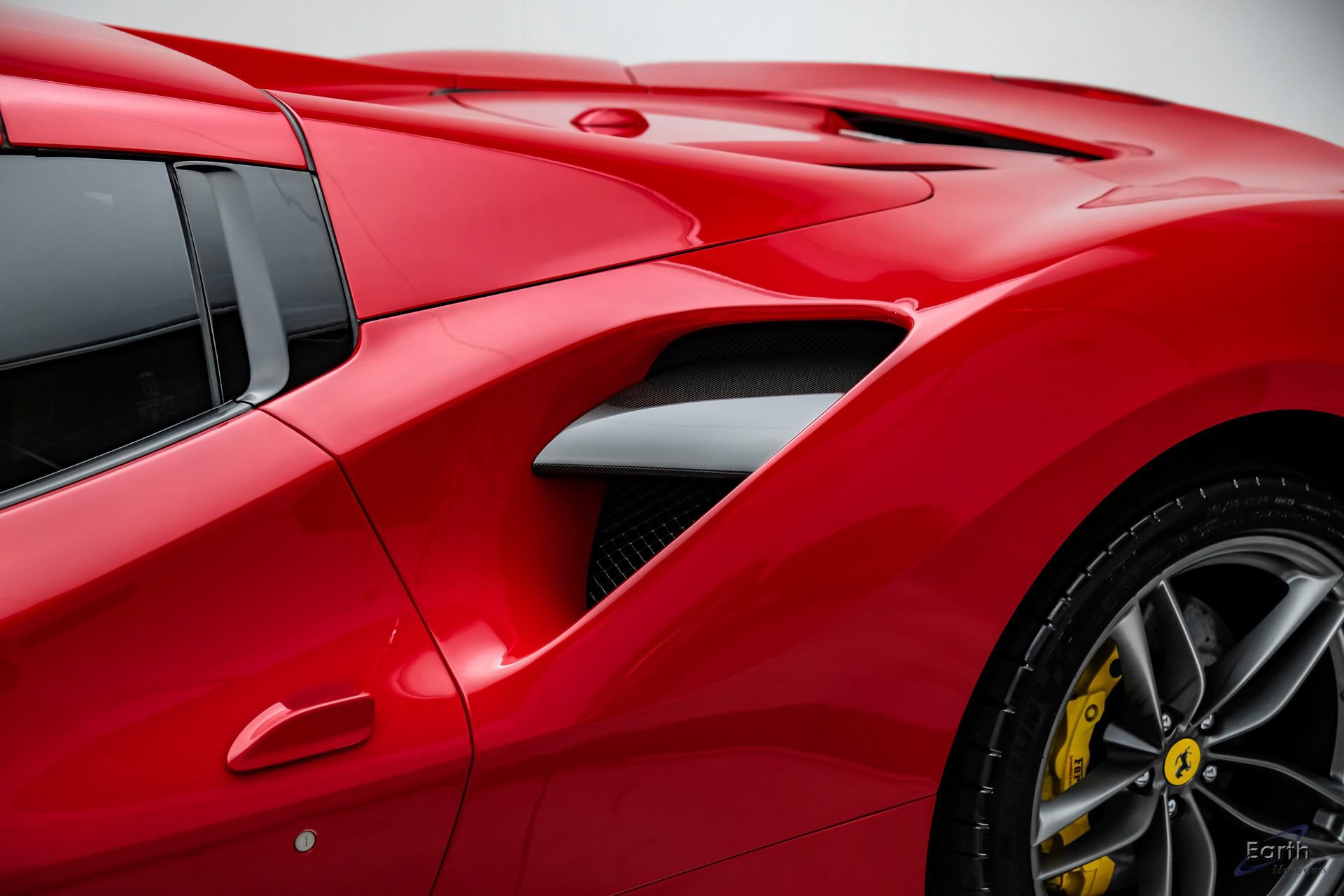 Used 2018 Ferrari 488 Spider RWD image 42