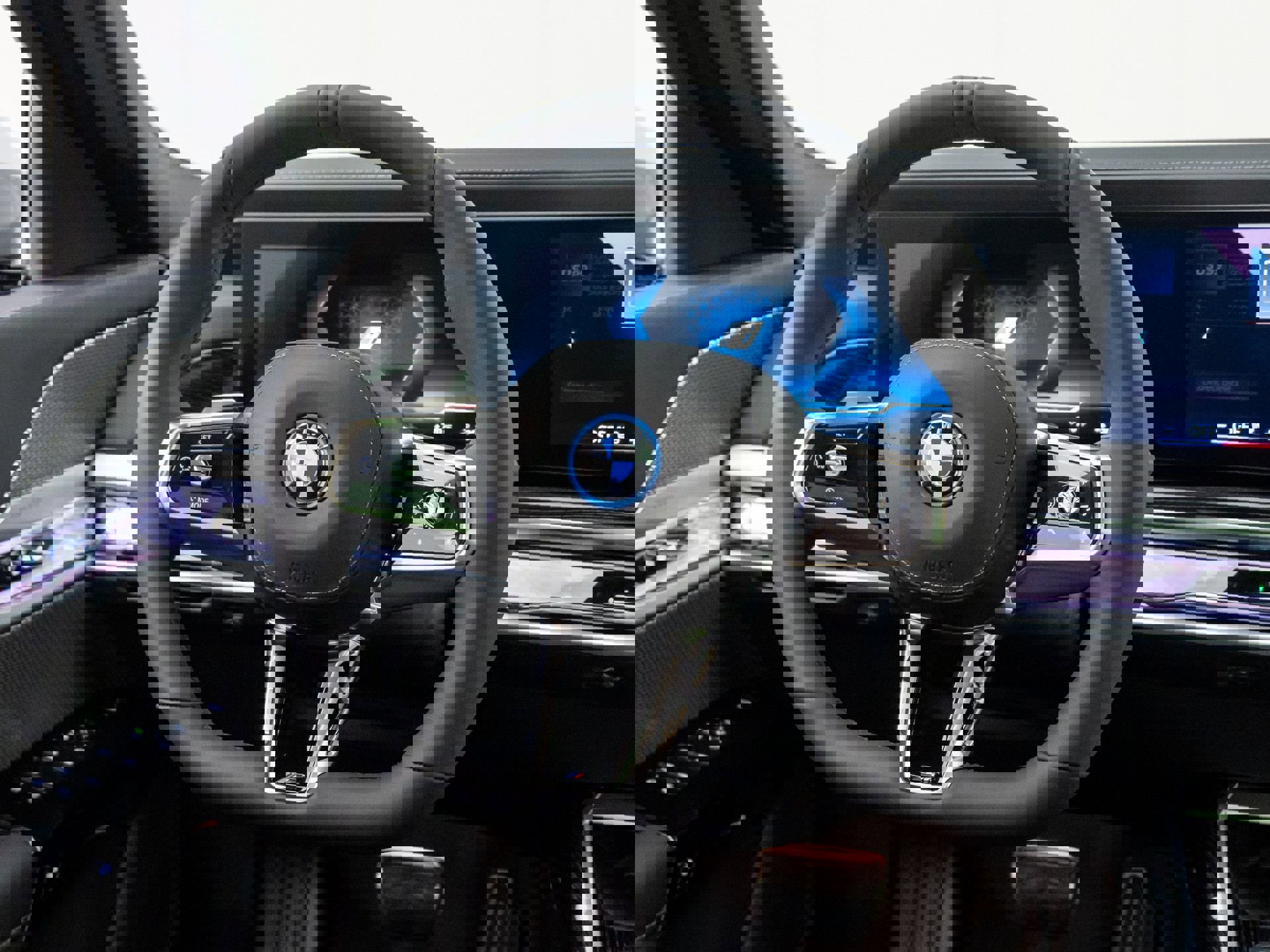 New 2026 BMW i7 xDrive60 w/ Executive Package image 12