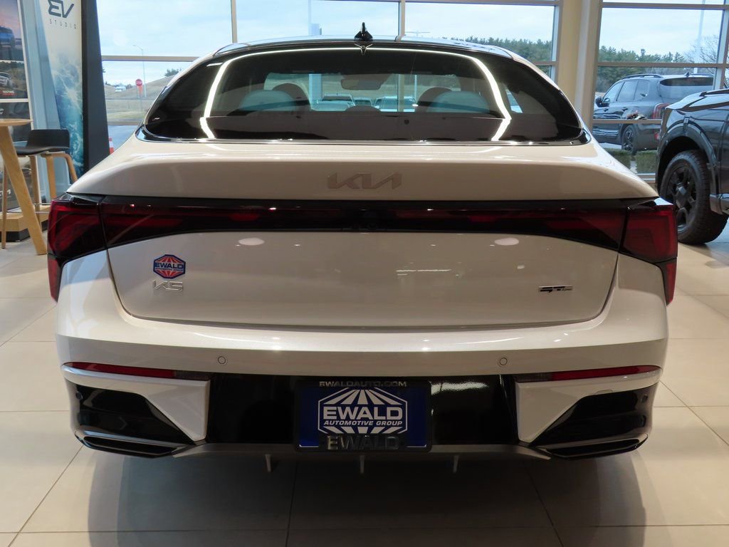 New 2026 Kia K5 GT-Line w/ GT-Line Premium Package image 8