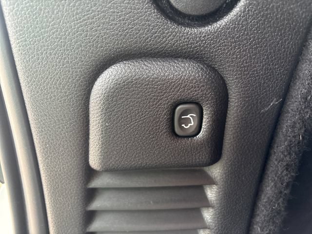 Used 2022 Dodge Durango GT w/ Blacktop Package AWD/4WD image 25