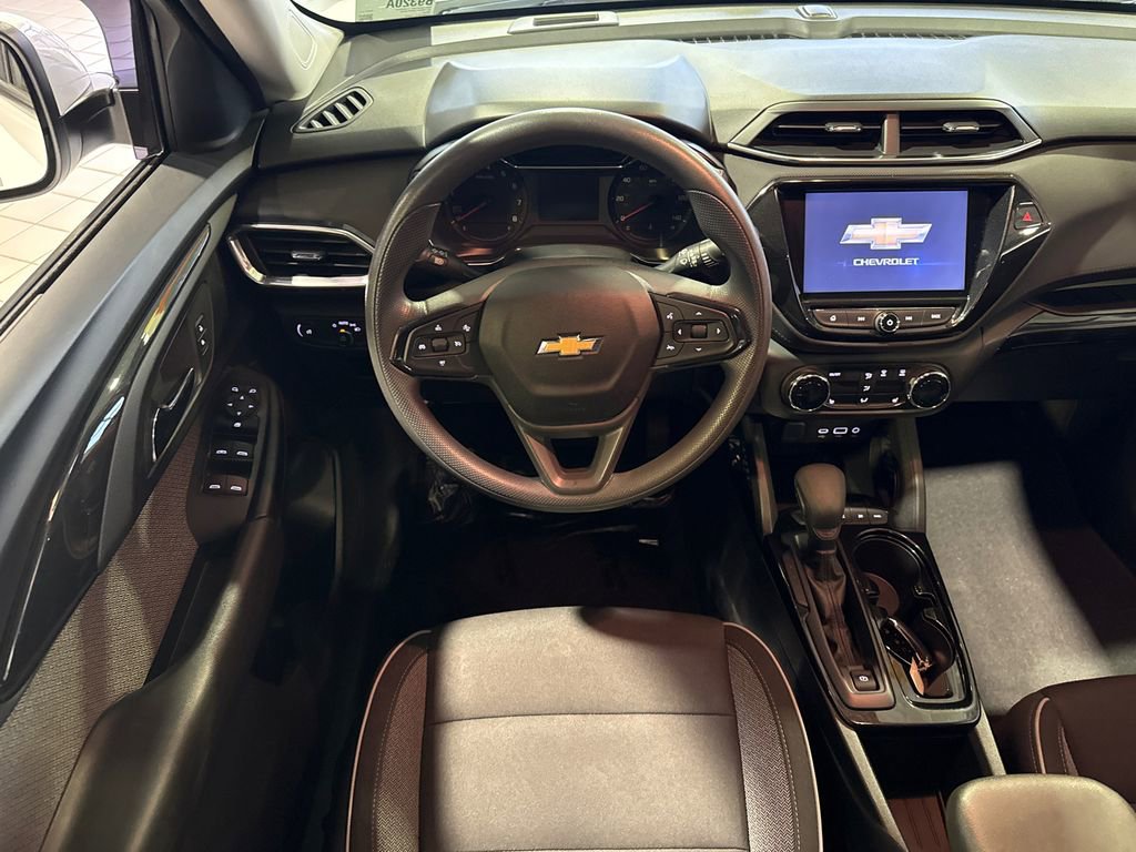 Certified 2021 Chevrolet TrailBlazer LT w/ Convenience Package image 28