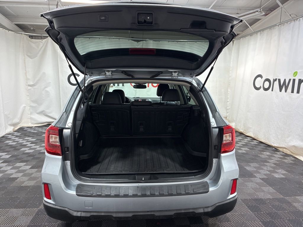Used 2015 Subaru Outback 2.5i Limited image 17