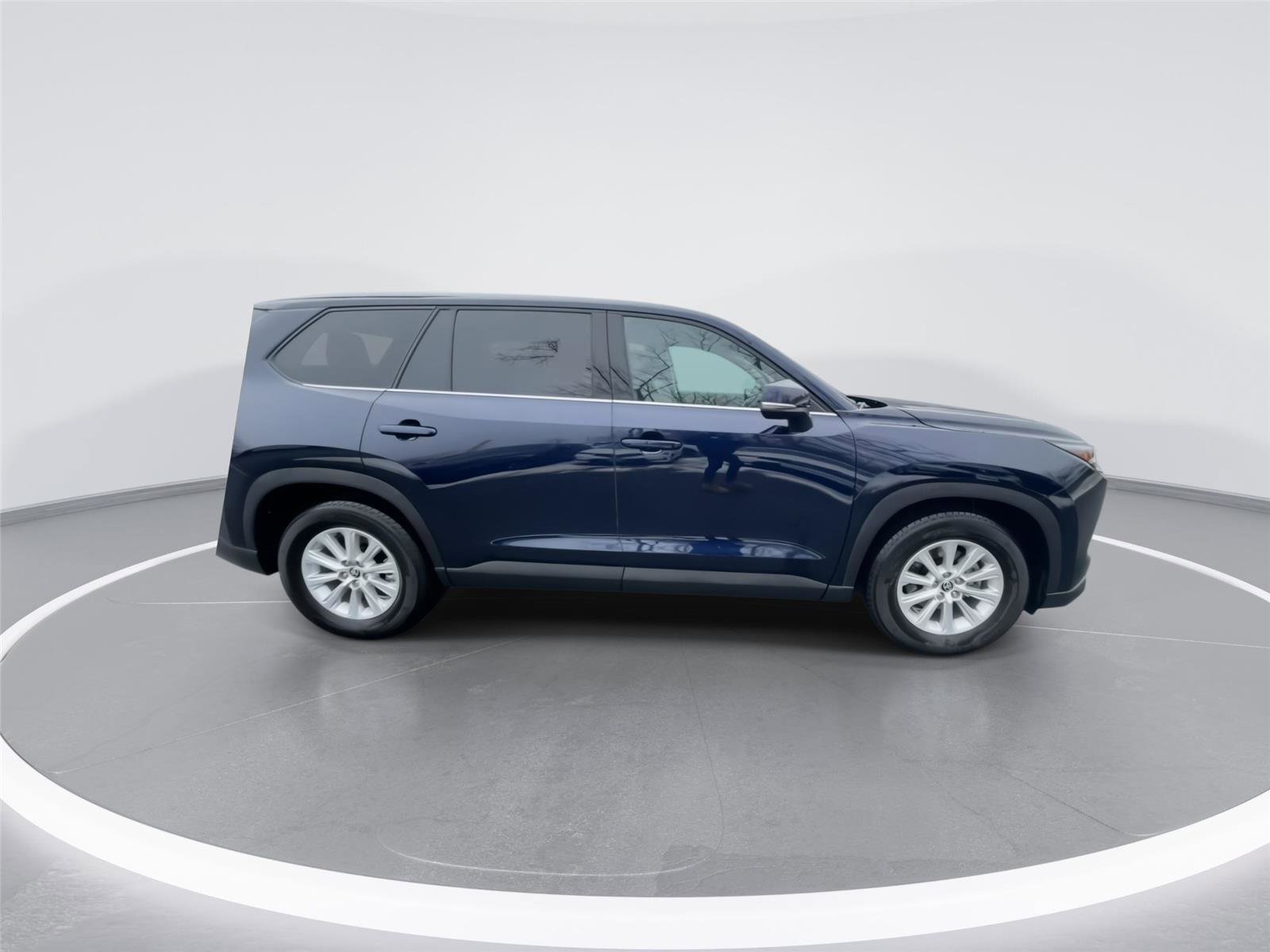 Used 2025 Toyota Grand Highlander AWD image 9