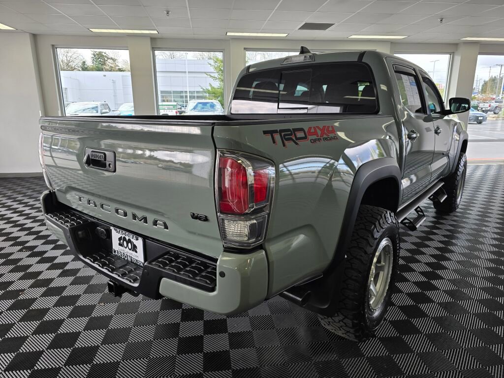 Used 2023 Toyota Tacoma TRD Off-Road w/ TRD Premium Off Road Package image 3