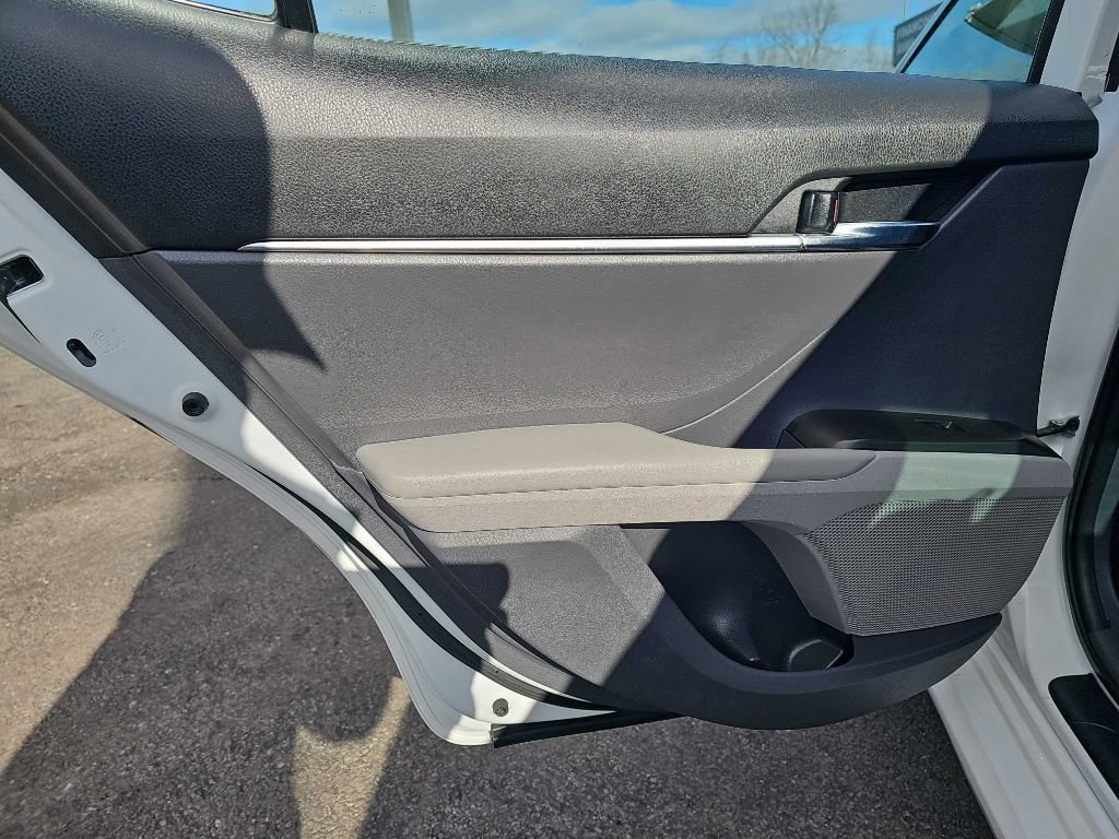 Used 2021 Toyota Camry LE FWD image 47