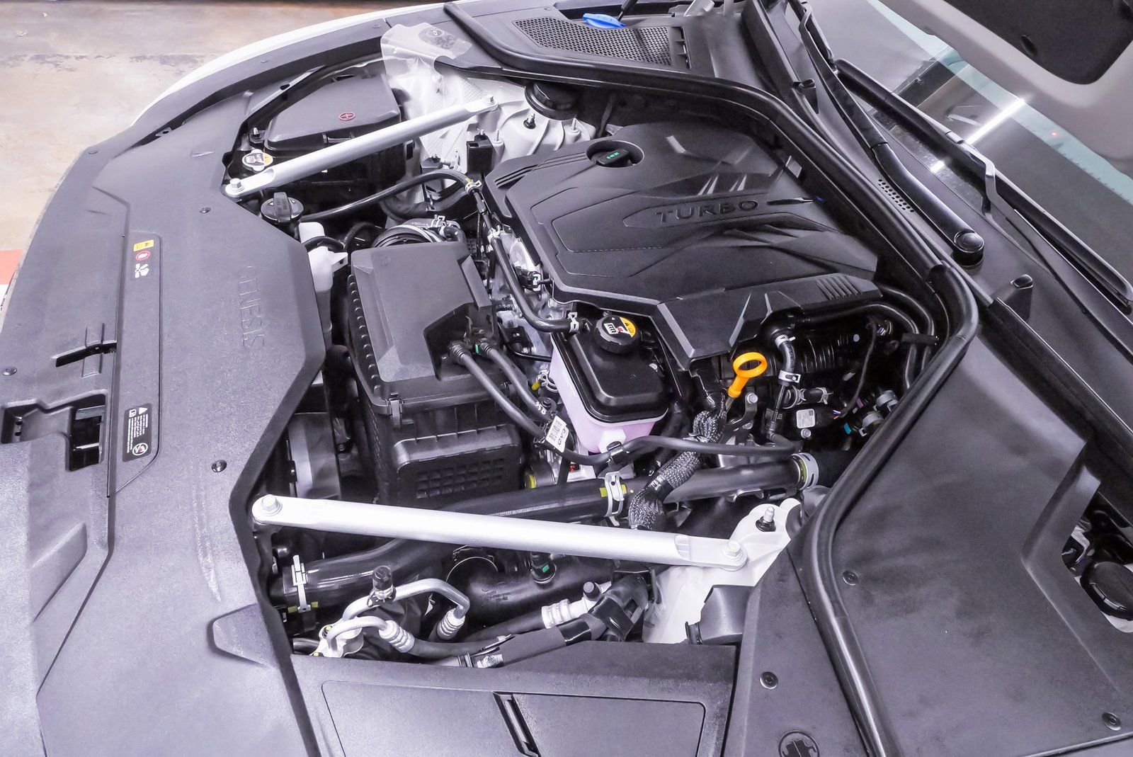 Certified 2025 Genesis G80 2.5T Sport Prestige image 23