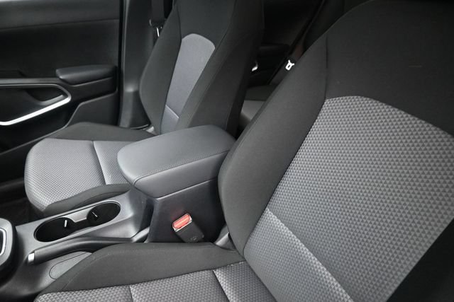 Used 2024 Kia Soul LX w/ Option Group 015 FWD image 18