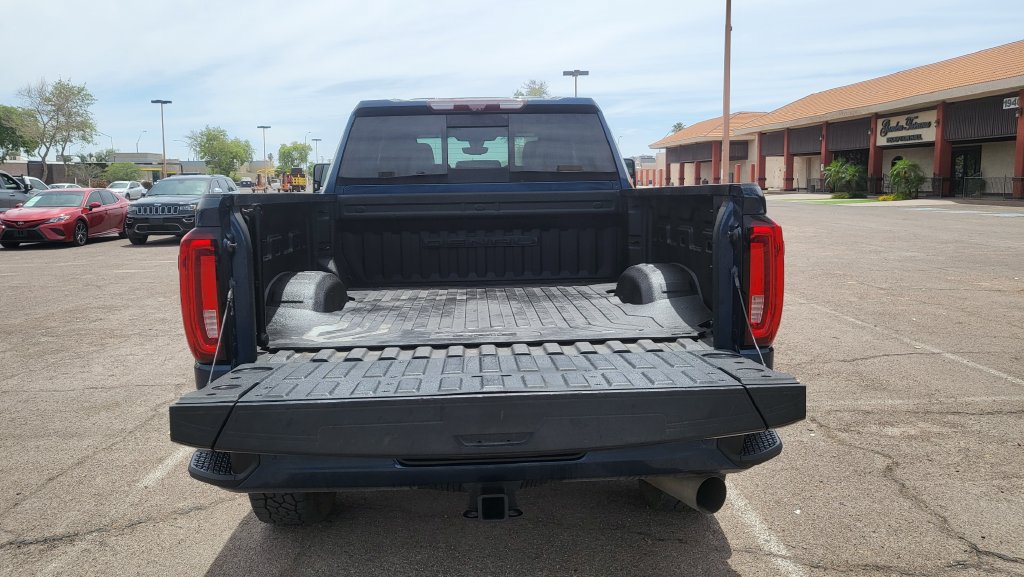 Used 2020 GMC Sierra 2500 Denali w/ Denali Ultimate Package AWD/4WD image 12