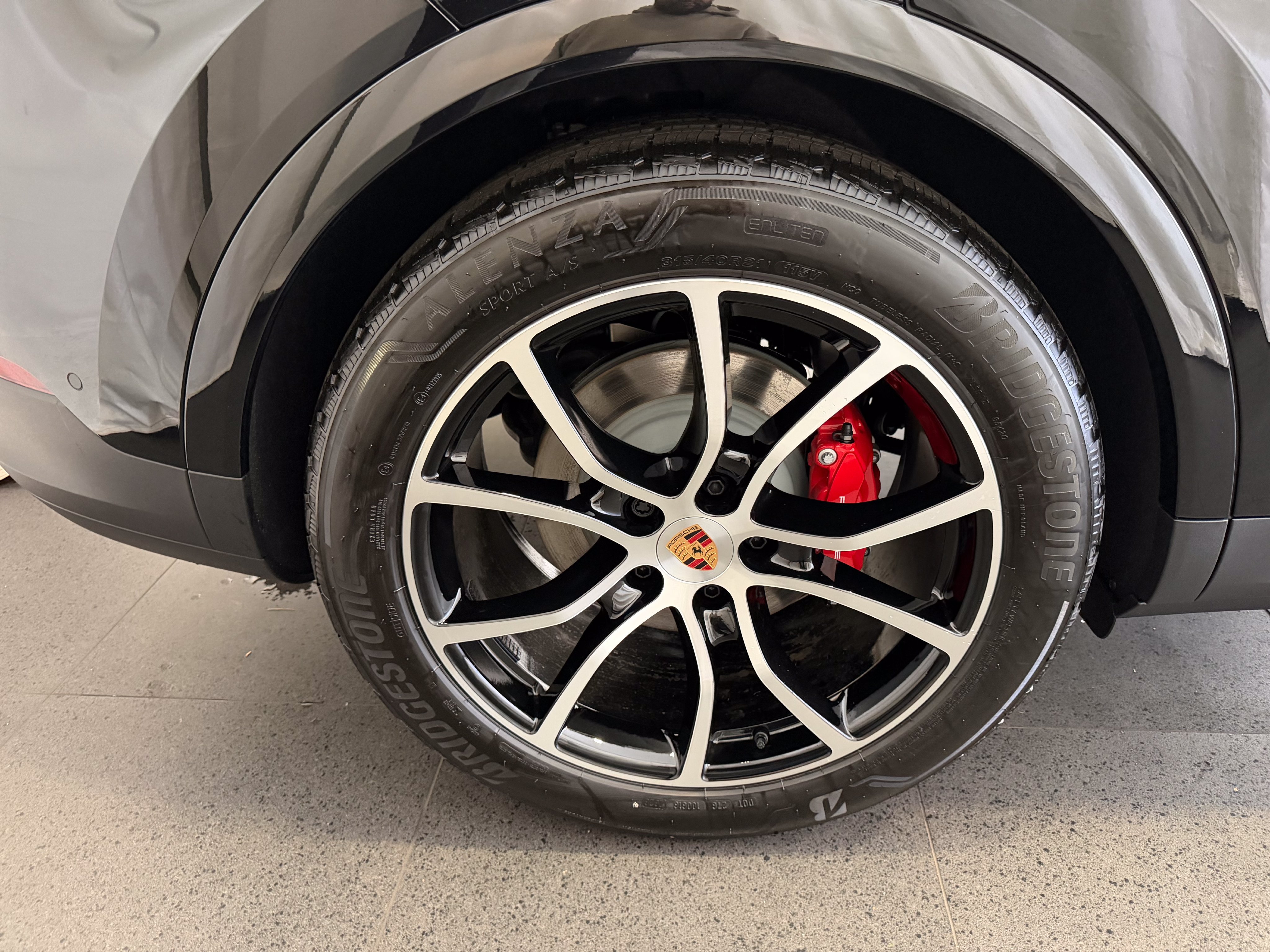 New 2027 Porsche Cayenne S AWD/4WD image 12