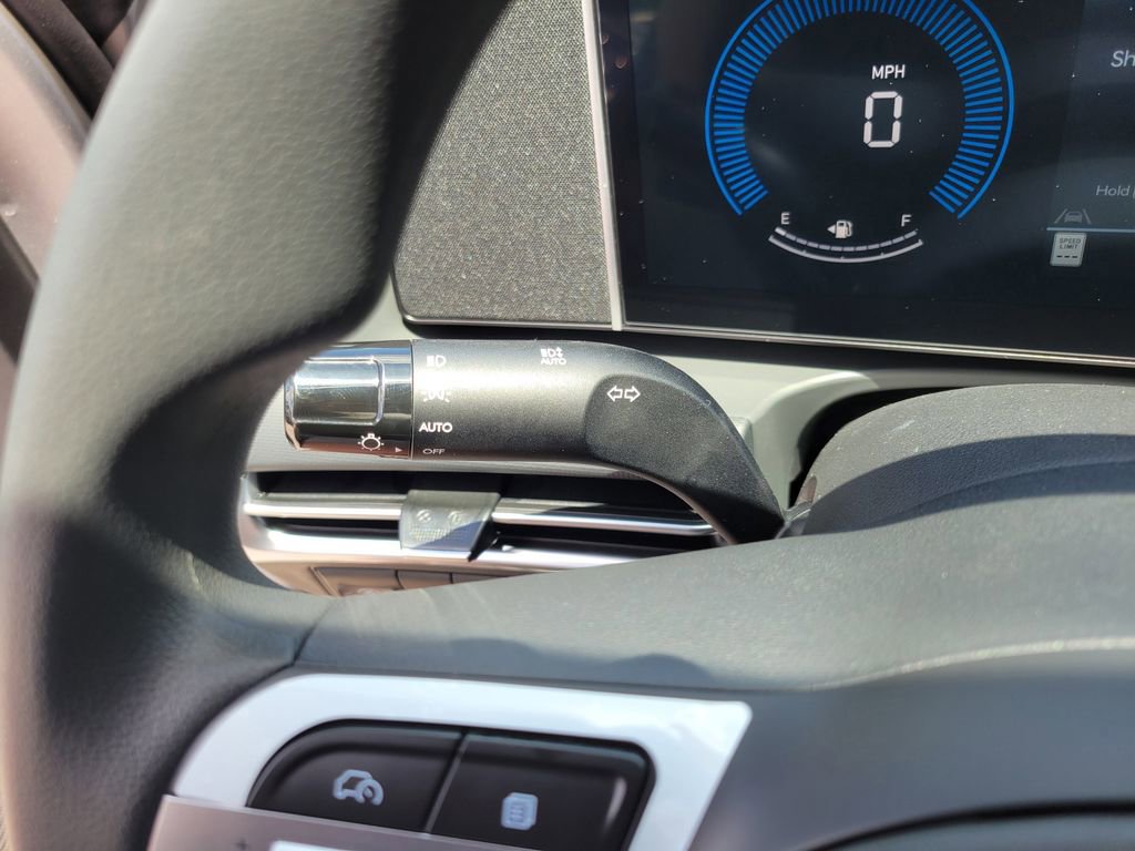 Used 2025 Hyundai Tucson SEL image 18