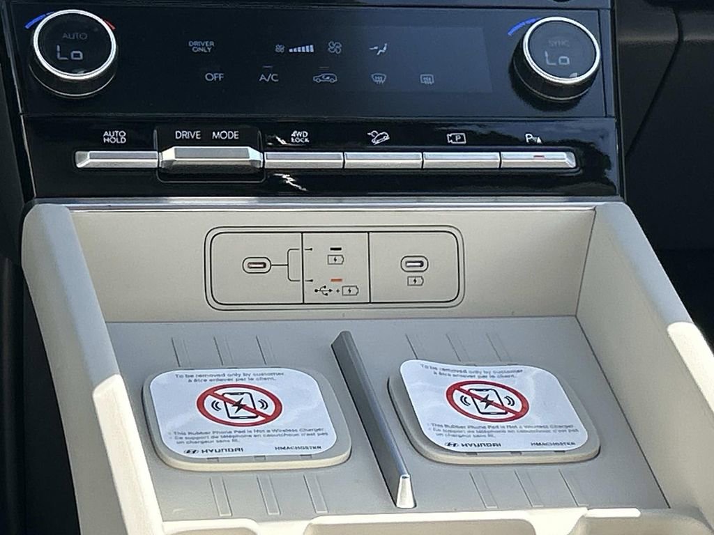 New 2026 Hyundai Santa Fe SE image 25