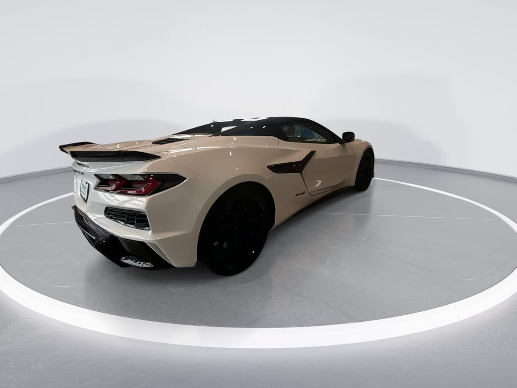 Used 2025 Chevrolet Corvette ZR1 w/ Stealth Interior Trim Package RWD image 8