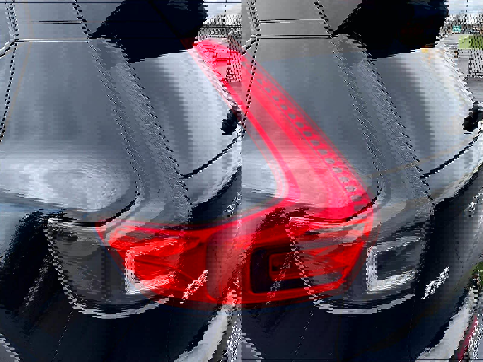 New 2026 Volvo XC40 B4 Core w/ Climate Package image 25