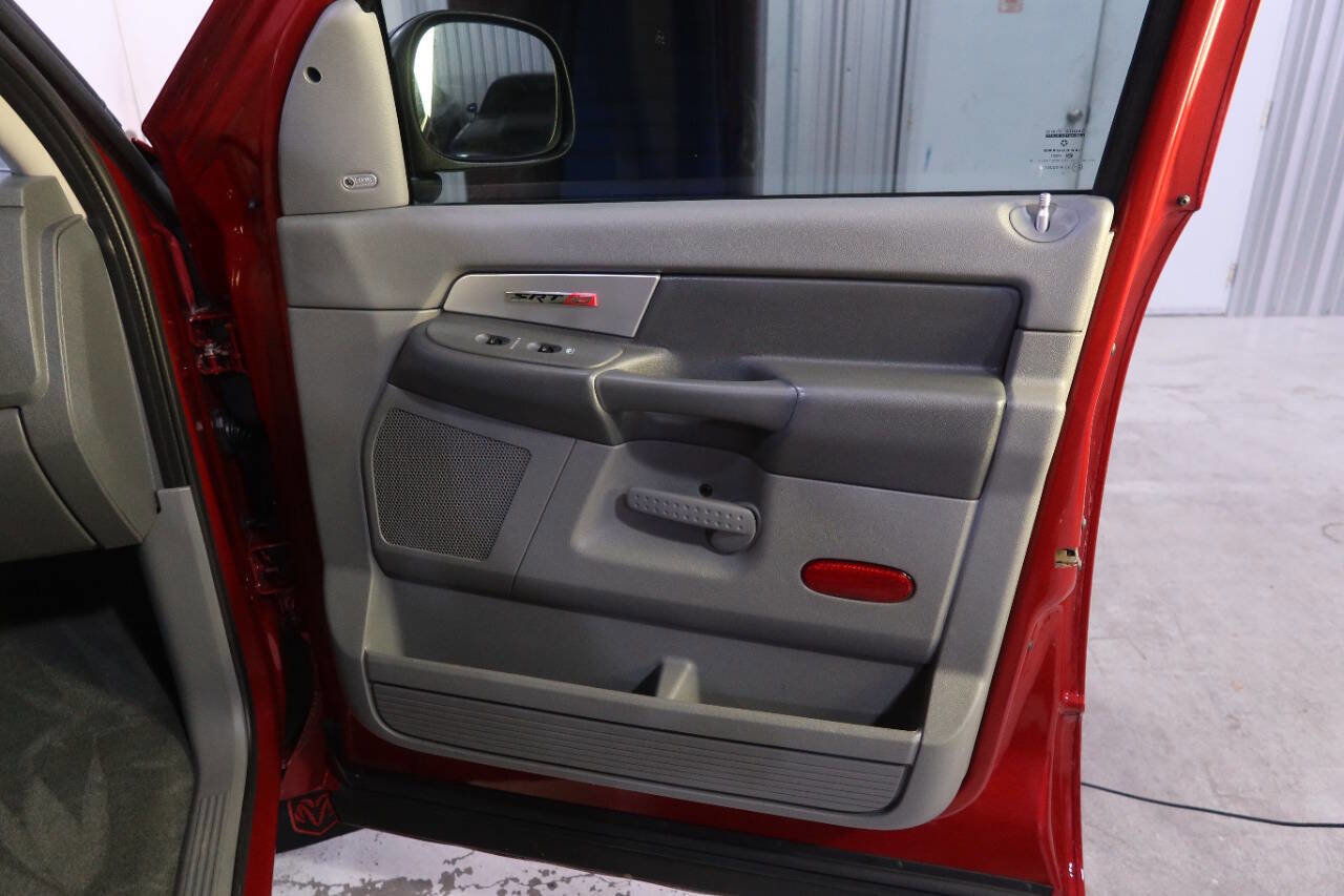 Used 2006 Dodge Ram 1500 Truck 2WD Quad Cab w/ Communication Pkg image 31