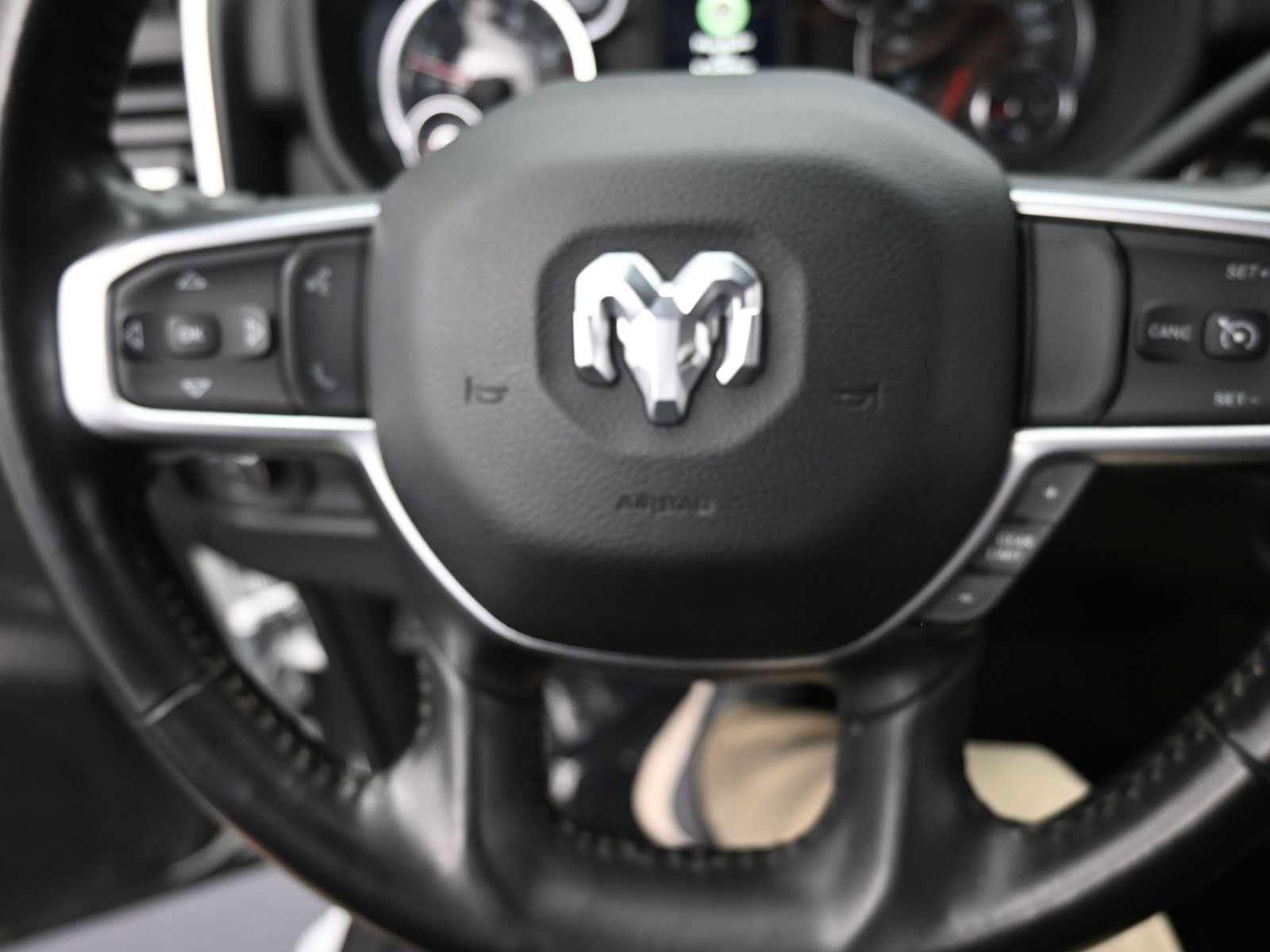 Used 2024 RAM 3500 Big Horn image 17