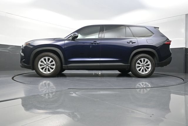 Used 2025 Toyota Grand Highlander AWD image 35