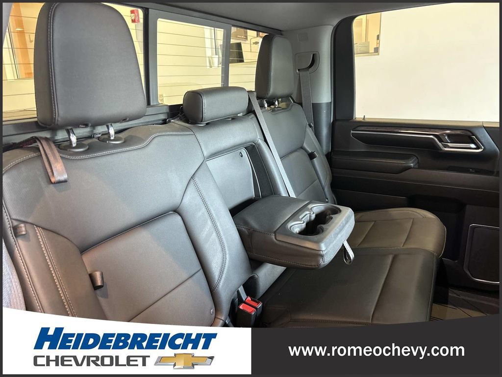 Used 2024 Chevrolet Silverado 2500 LTZ w/ LTZ Plus Package AWD/4WD image 34