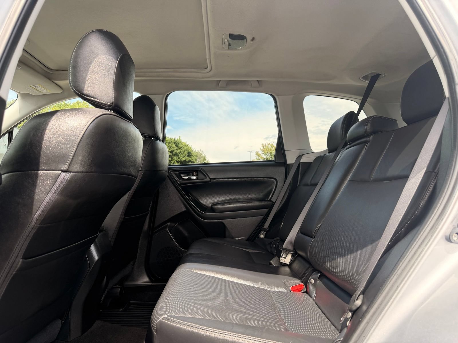 Used 2015 Subaru Forester 2.5i Limited AWD/4WD image 27
