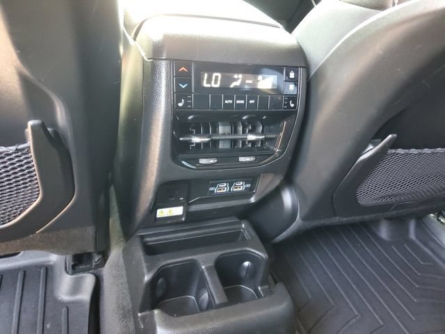 Used 2021 Jeep Grand Cherokee L Limited w/ Trailer Tow Group (B) AWD/4WD image 15