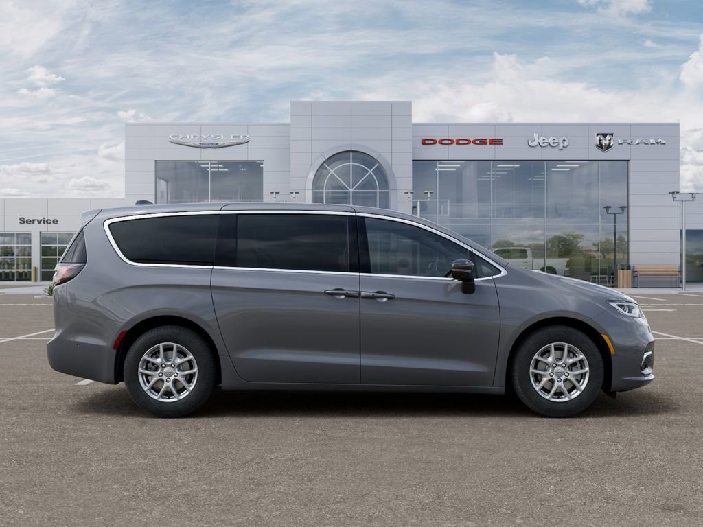 New 2025 Chrysler Pacifica Select image 22