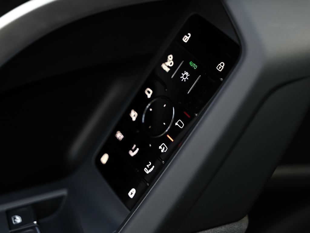 New 2026 Audi SQ5 Premium Plus AWD/4WD image 17