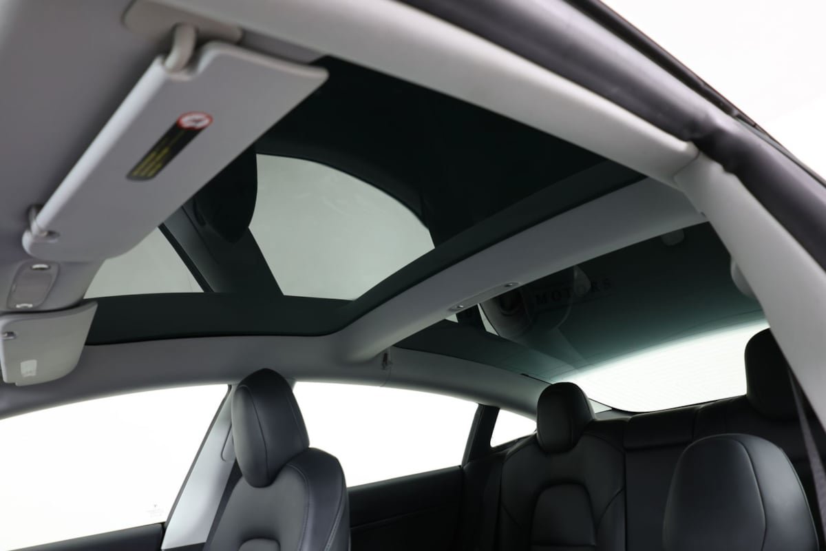 Used 2020 Tesla Model 3 Performance AWD/4WD image 13