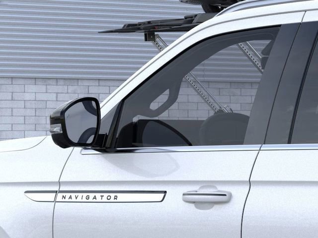 New 2025 Lincoln Navigator Reserve image 20