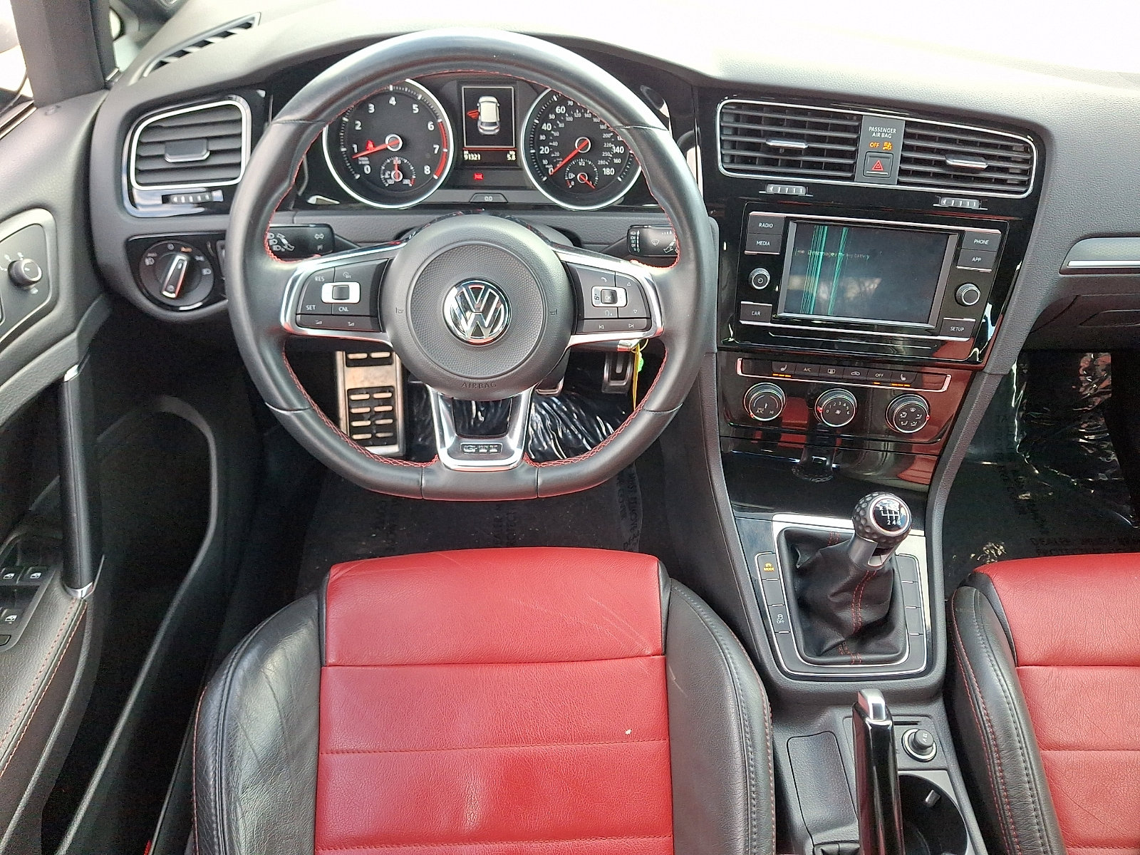Used 2018 Volkswagen GTI S image 13