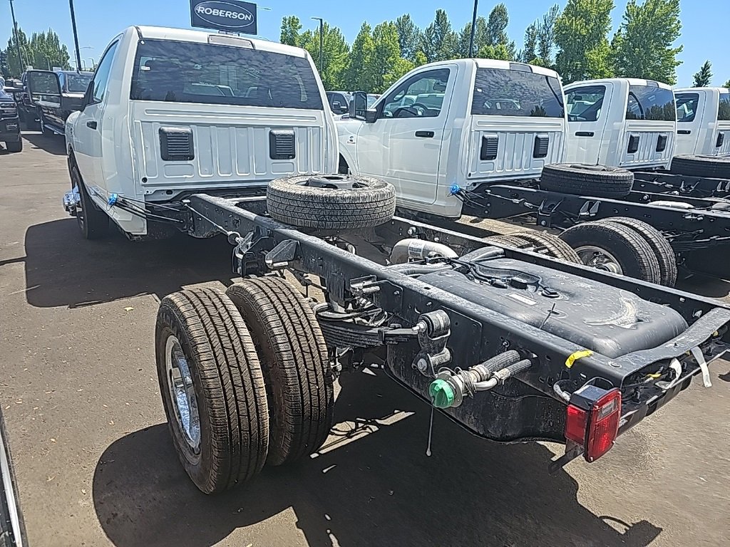 Used 2024 RAM 3500 Tradesman image 2