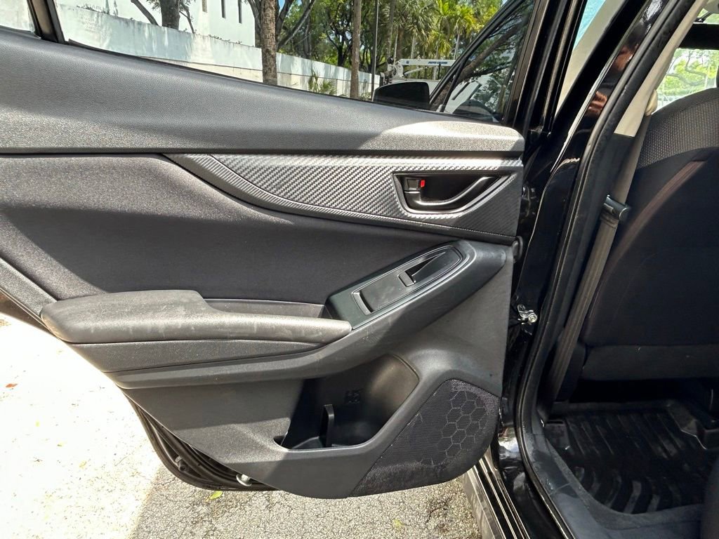 Used 2019 Subaru Crosstrek 2.0i AWD/4WD image 39