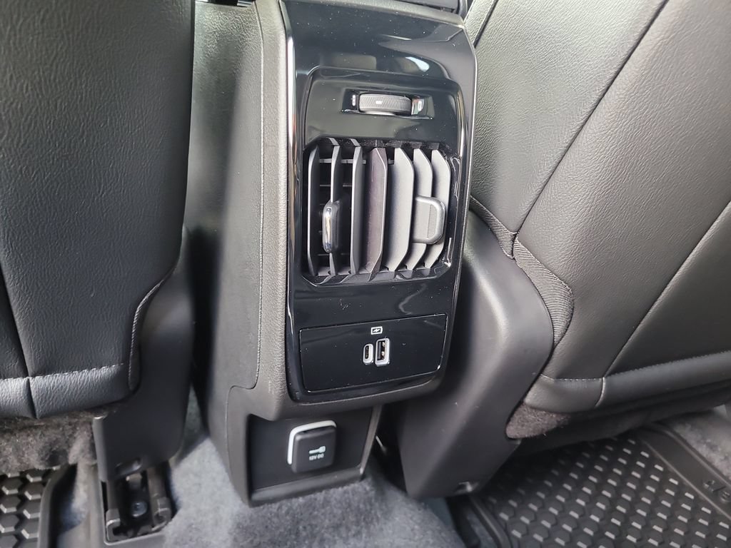 New 2026 Jeep Compass Trailhawk w/ Sun, Sound & Navigation Group AWD/4WD image 19