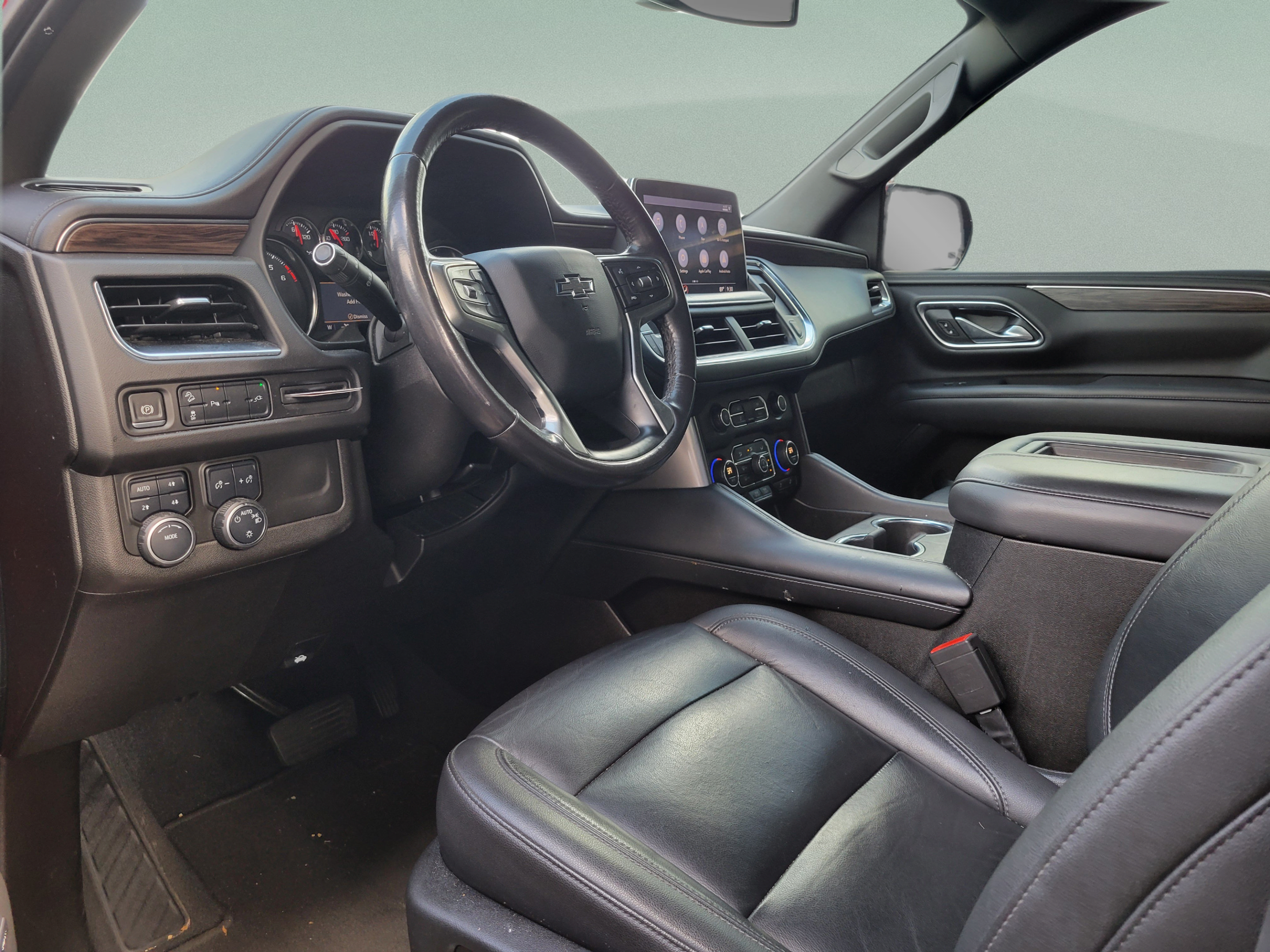 Used 2021 Chevrolet Tahoe Z71 w/ Rear Media and Nav Package AWD/4WD image 14