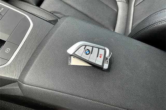 Used 2020 BMW 330i Sedan image 10