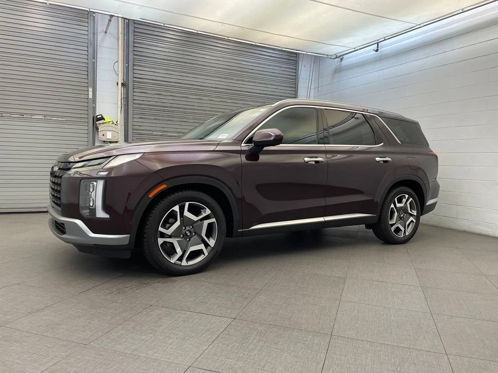 Used 2023 Hyundai Palisade Limited FWD image 9