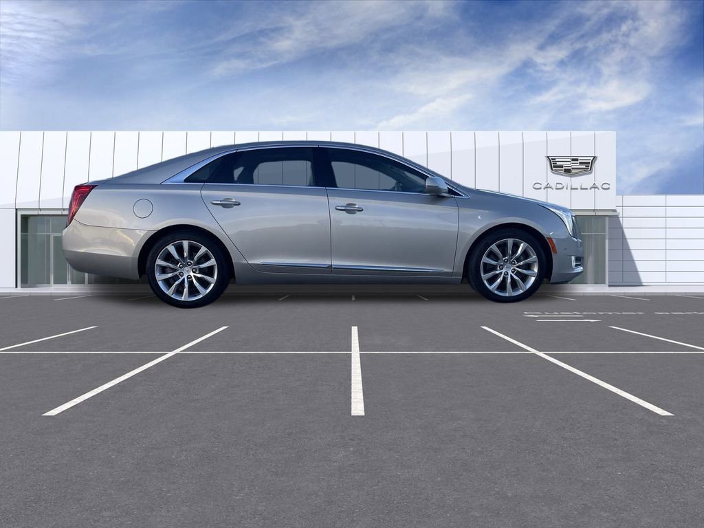 Used 2016 Cadillac XTS Luxury w/ Driver Awareness Package image 9