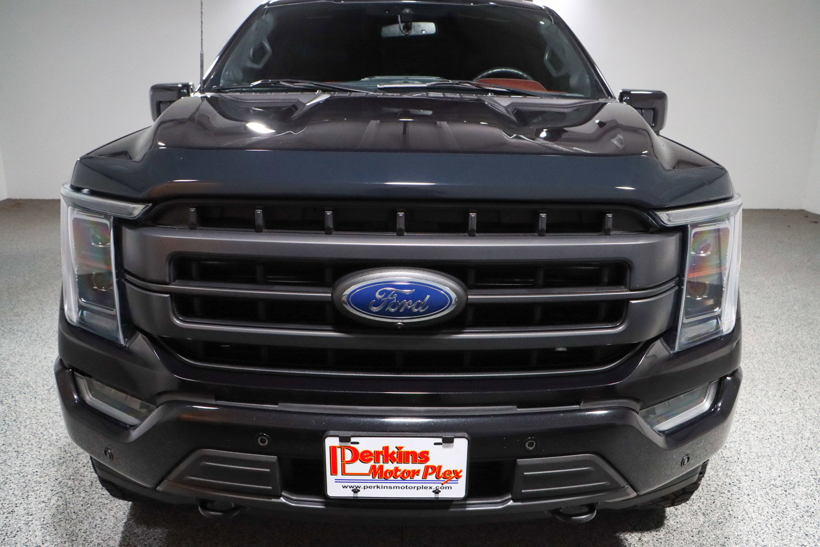 Used 2023 Ford F150 Lariat w/ Equipment Group 502A High image 5