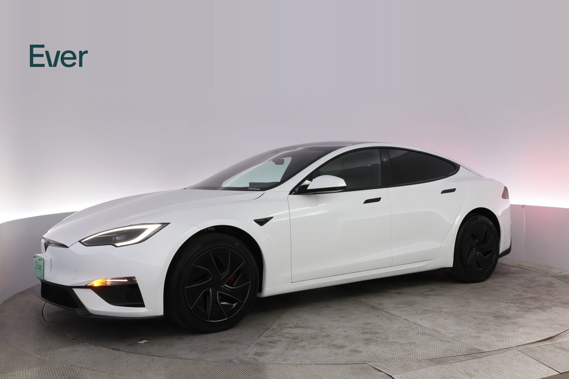 Used 2026 Tesla Model S Plaid AWD/4WD image 17