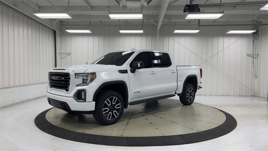 Used 2022 GMC Sierra 1500 AT4 image 4