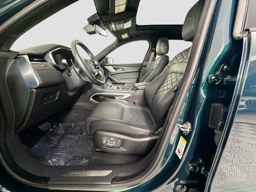 Used 2022 Jaguar F-PACE S AWD/4WD image 22