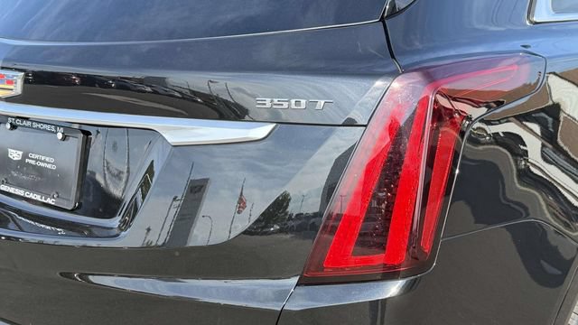 Certified 2024 Cadillac XT5 Luxury w/ LPO, Floor Liner Package AWD/4WD image 35