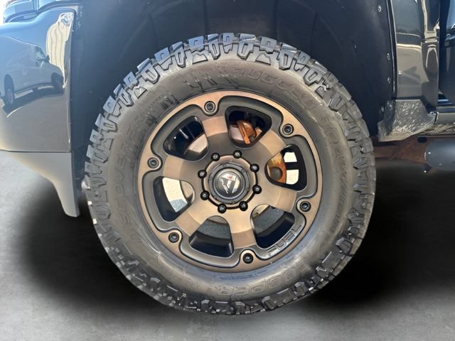 Used 2017 Chevrolet Silverado 2500 LTZ w/ Midnight Edition AWD/4WD image 40