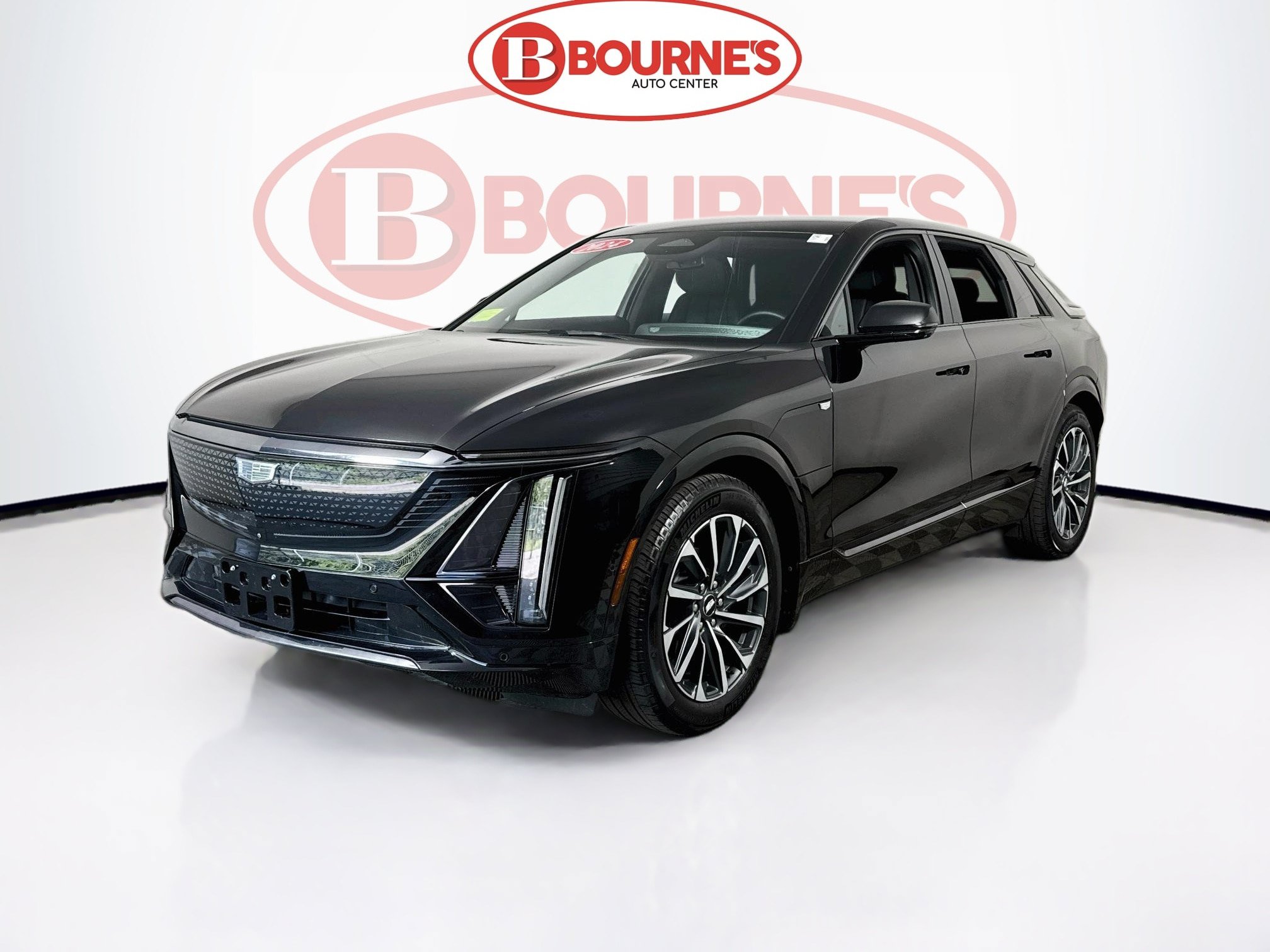 Used 2024 Cadillac Lyriq Sport w/ LPO, Floor Liner Package AWD/4WD image 7