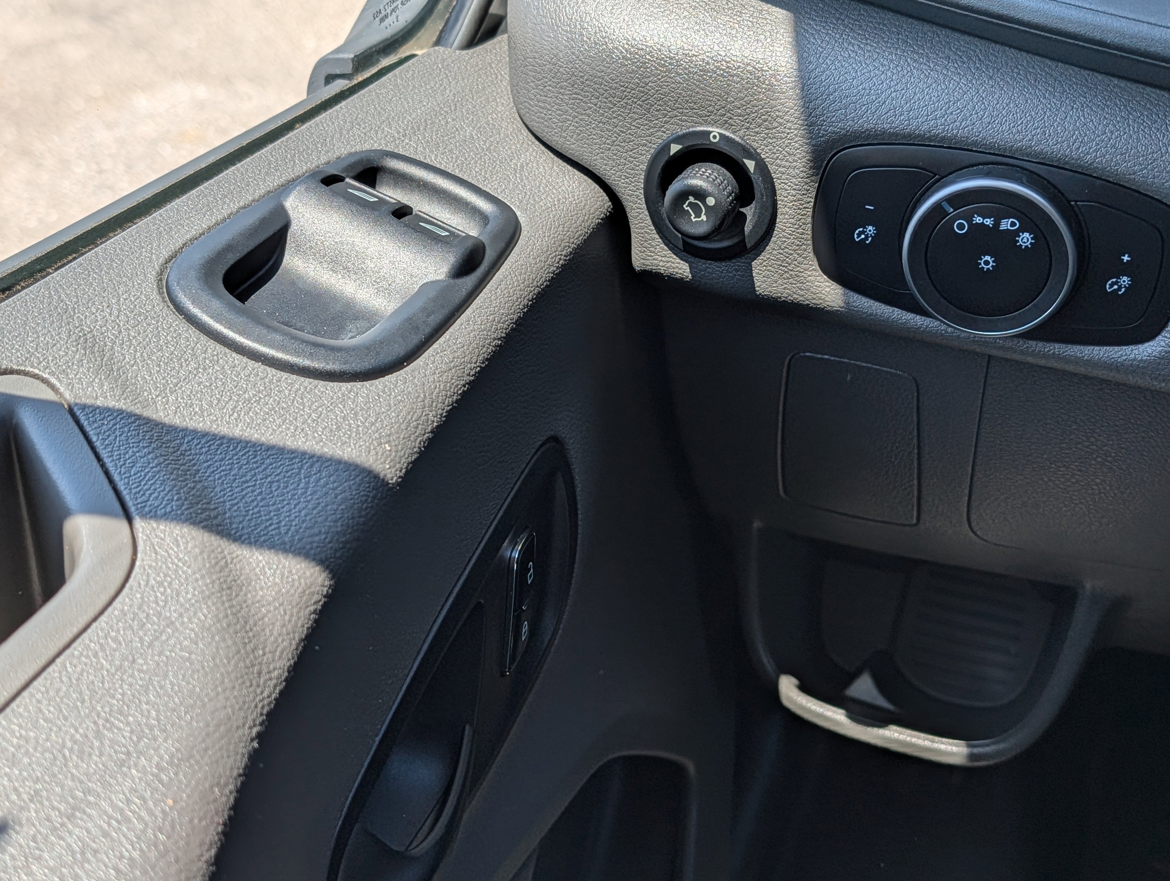 Certified 2023 Ford Transit 350 DRW RWD image 22