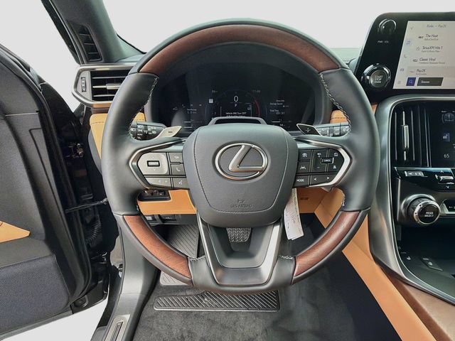 New 2026 Lexus LX 600 4WD w/ Luxury Package image 42