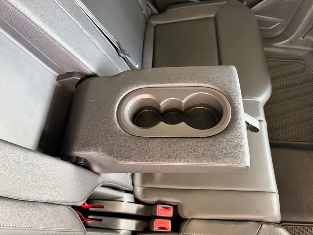 Used 2019 Volkswagen Atlas SE FWD image 25